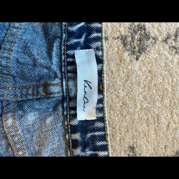 Kancan Distress Jeans - Picture 2 of 5